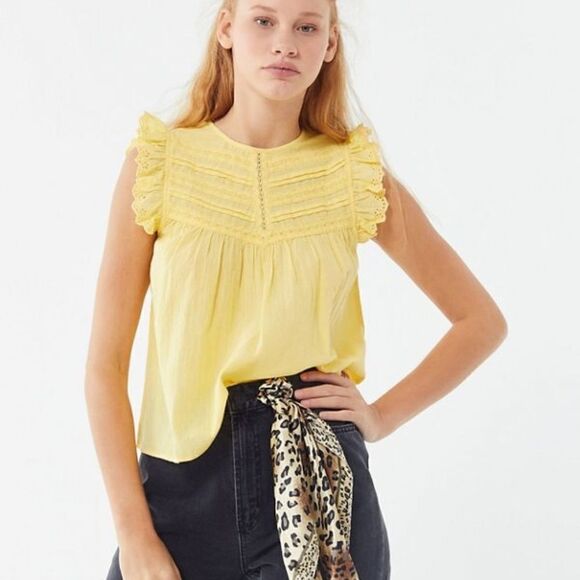 UO Willa Sleeveless Ruffle Babydoll Top - Picture 1 of 4